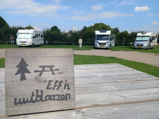 Een foto toegevoegd aan een locatie