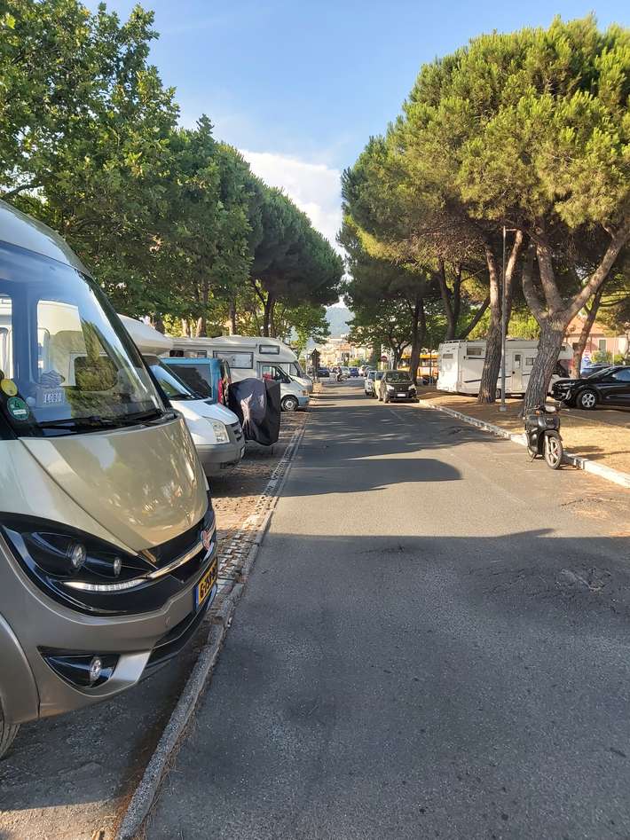 Parking Großer Parkplatz