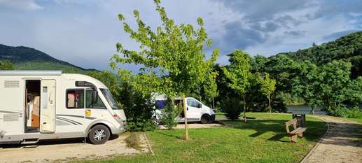 Ajout d'une photo à un emplacement