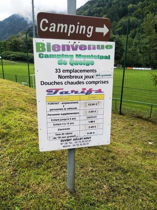 Einem Ort wurde ein Foto hinzugefügt