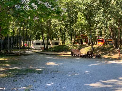 Added a photo to a location