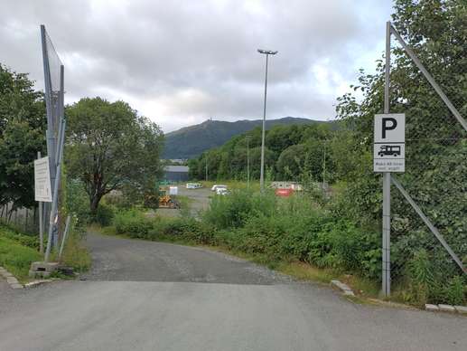 Added a photo to a location