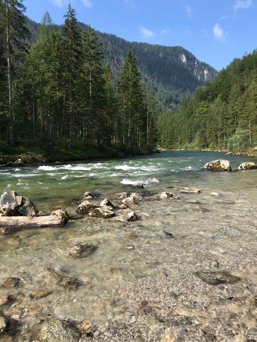 Added a photo to a location