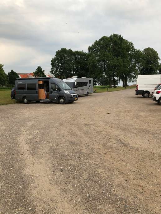 Een foto toegevoegd aan een locatie