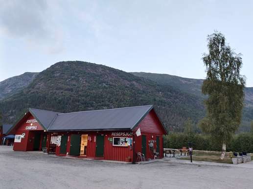 Added a photo to a location