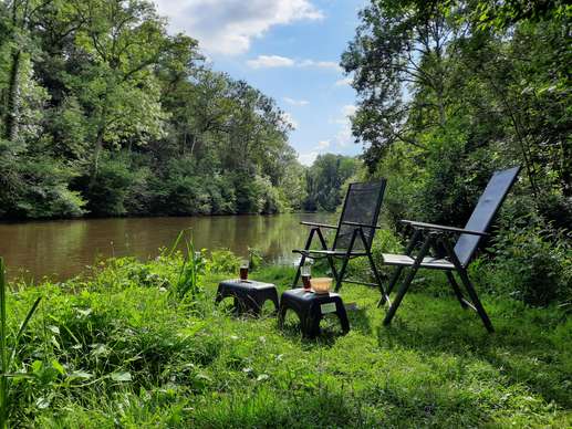 Added a photo to a location