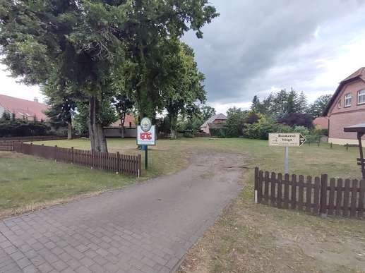 Einem Ort wurde ein Foto hinzugefügt