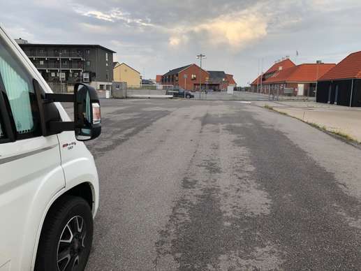 Einem Ort wurde ein Foto hinzugefügt