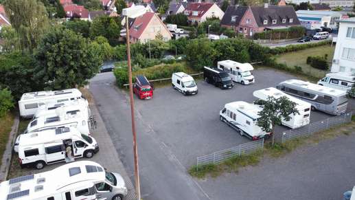 Einem Ort wurde ein Foto hinzugefügt