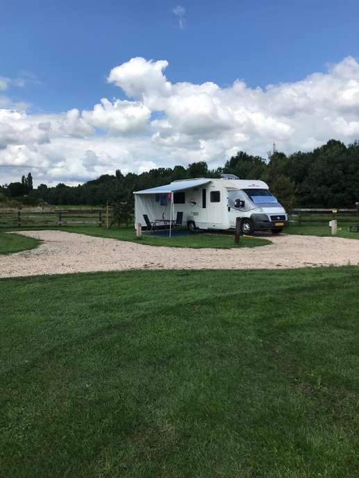 Een foto toegevoegd aan een locatie