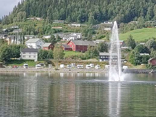 Added a photo to a location