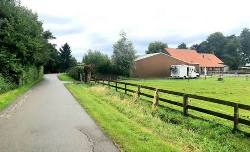 Einem Ort wurde ein Foto hinzugefügt