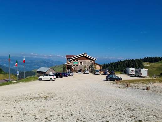 Added a photo to a location