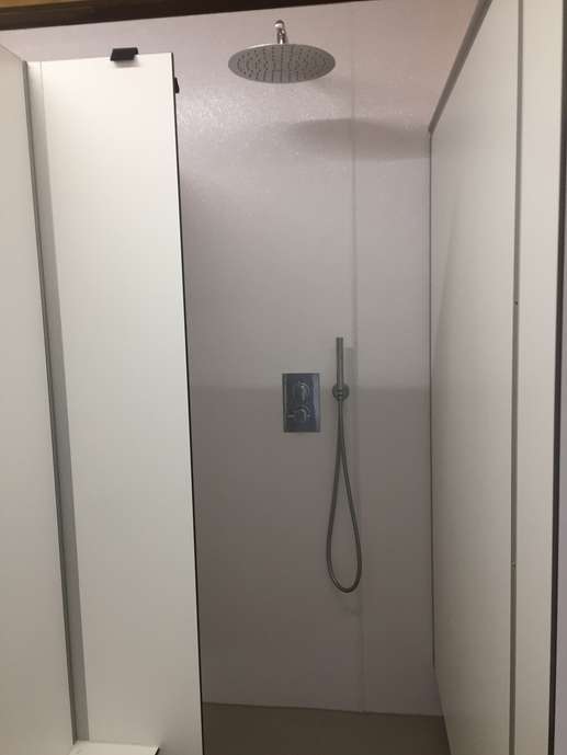 Aggiunta una foto a una posizione