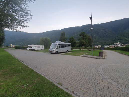 Een foto toegevoegd aan een locatie