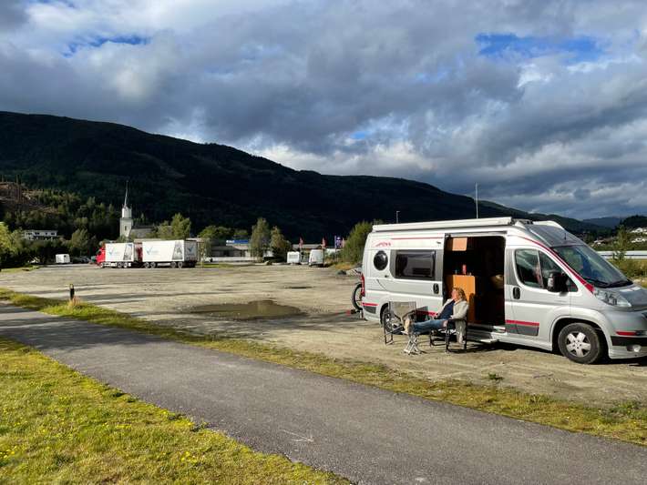 Naustdal
