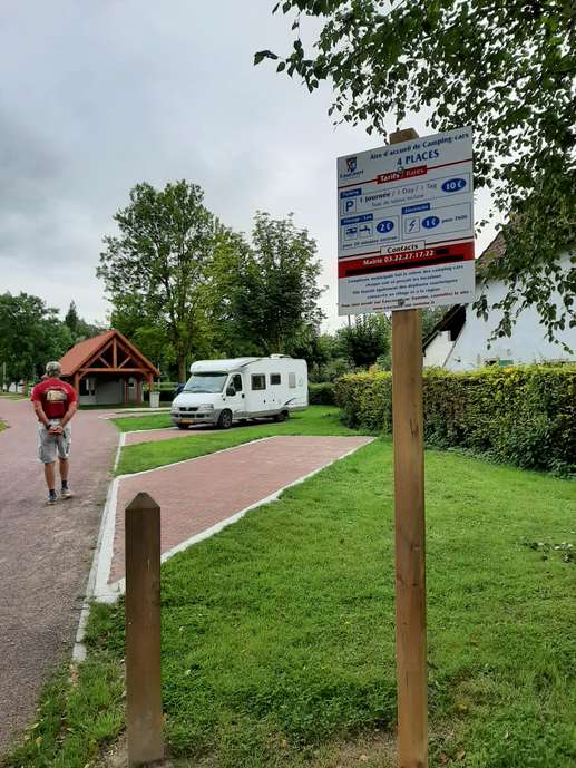 Einem Ort wurde ein Foto hinzugefügt