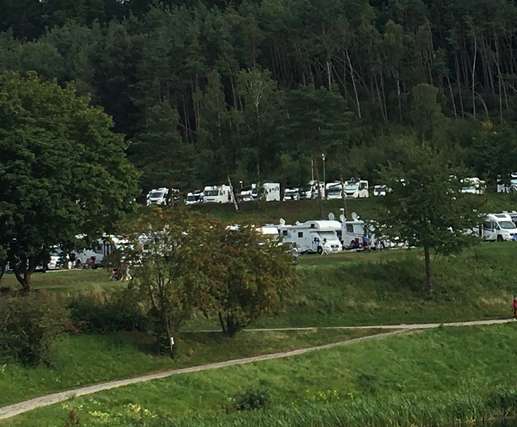 Einem Ort wurde ein Foto hinzugefügt