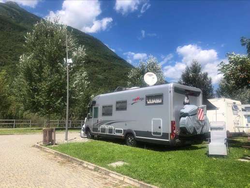 Aggiunta una foto a una posizione