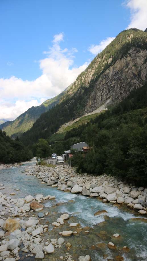 Added a photo to a location