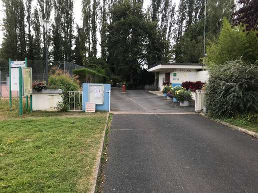 Einem Ort wurde ein Foto hinzugefügt