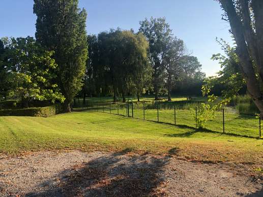 Added a photo to a location
