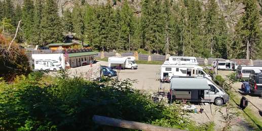 Added a photo to a location