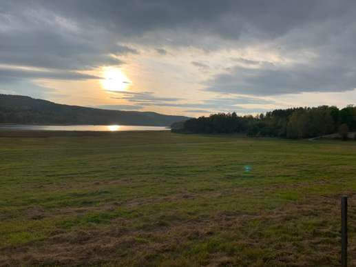 Added a photo to a location