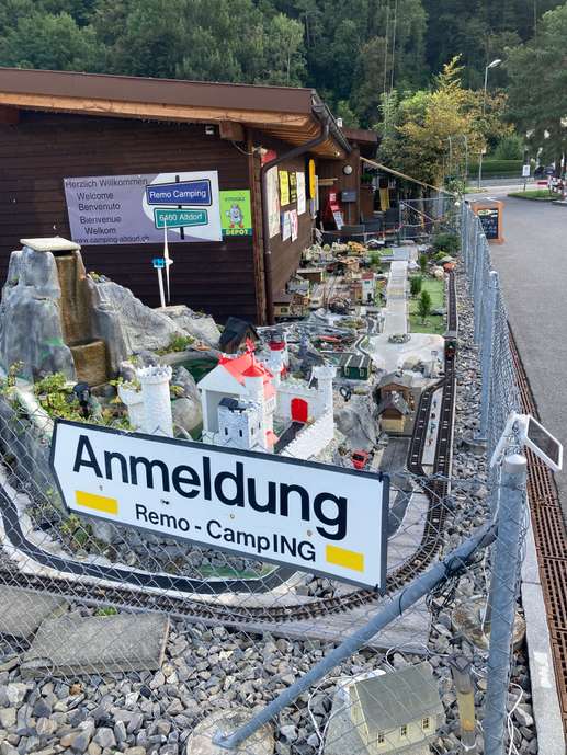 Einem Ort wurde ein Foto hinzugefügt