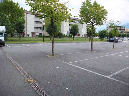 Einem Ort wurde ein Foto hinzugefügt