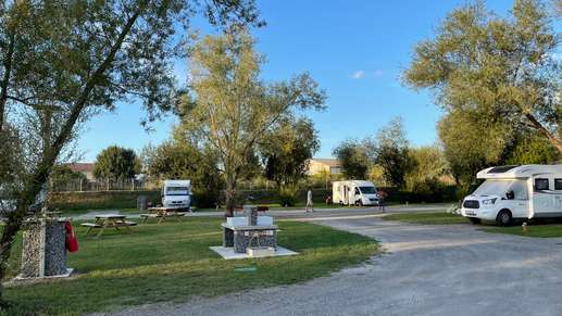 Added a photo to a location