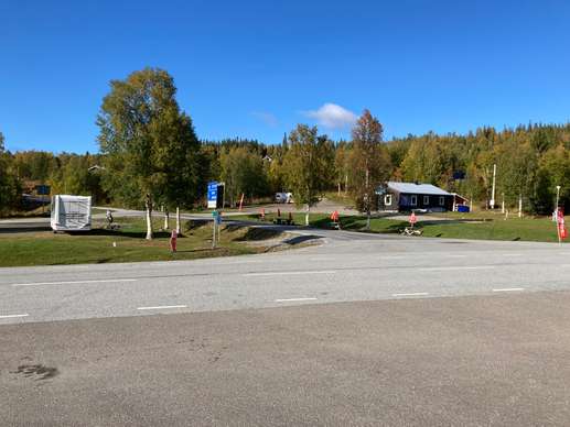 Added a photo to a location