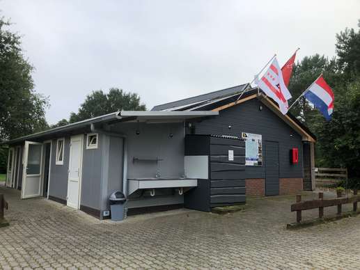 Einem Ort wurde ein Foto hinzugefügt
