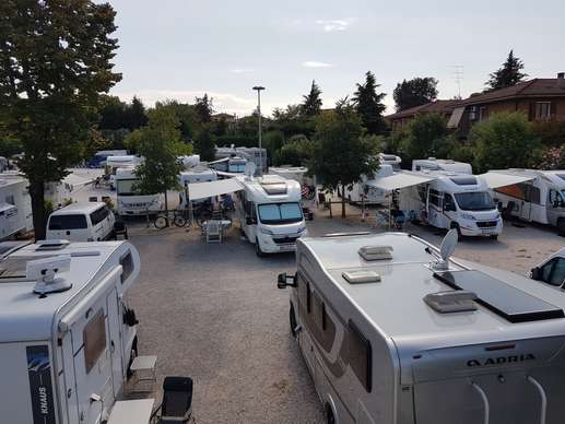 Aggiunta una foto a una posizione