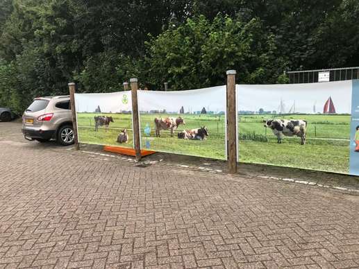 Einem Ort wurde ein Foto hinzugefügt