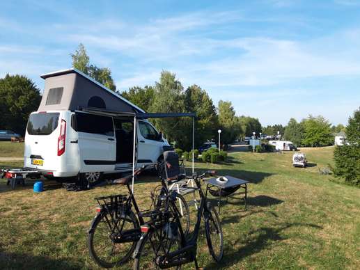 Ajout d'une photo à un emplacement