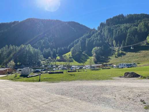 Een foto toegevoegd aan een locatie