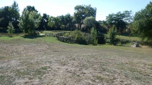 Added a photo to a location