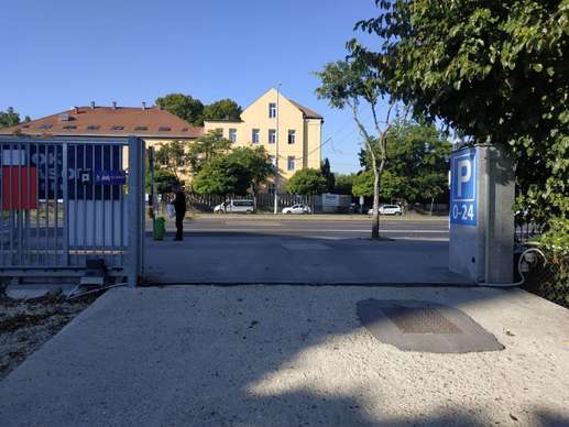 Een foto toegevoegd aan een locatie