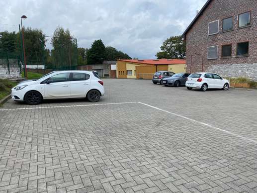 Einem Ort wurde ein Foto hinzugefügt