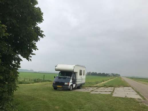 Einem Ort wurde ein Foto hinzugefügt