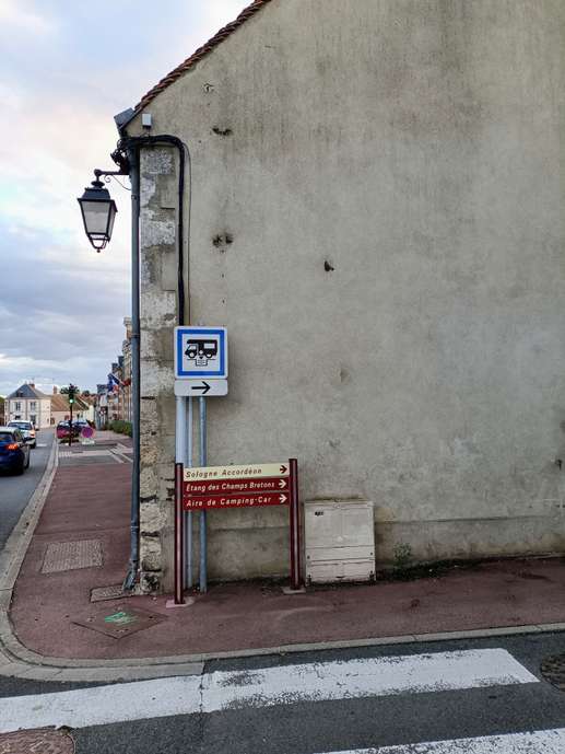 Einem Ort wurde ein Foto hinzugefügt