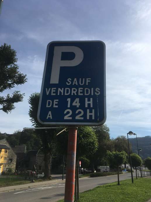 Einem Ort wurde ein Foto hinzugefügt