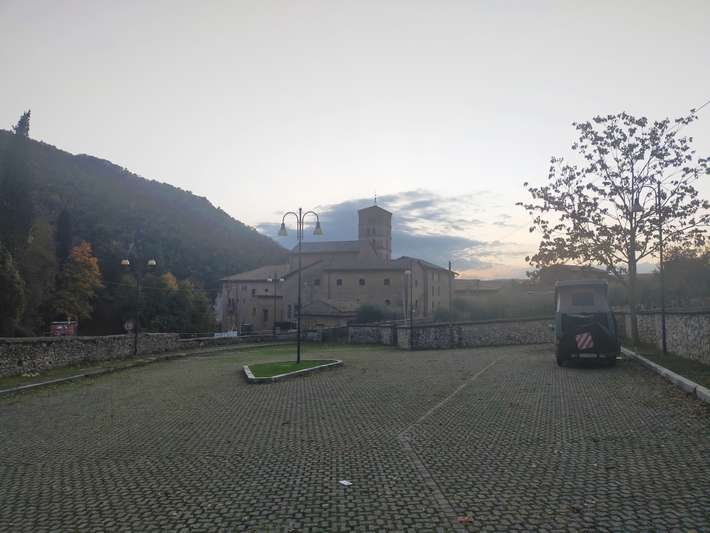 Parcheggio  Monastero