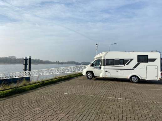 Aggiunta una foto a una posizione