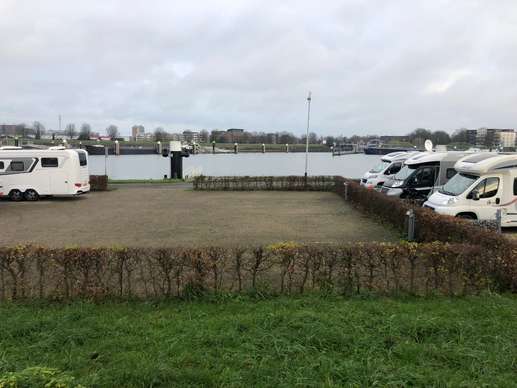 Een foto toegevoegd aan een locatie