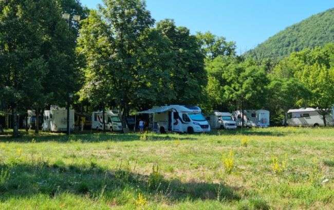 Camping de mon Village d'Avèze, Le Pont Vieux