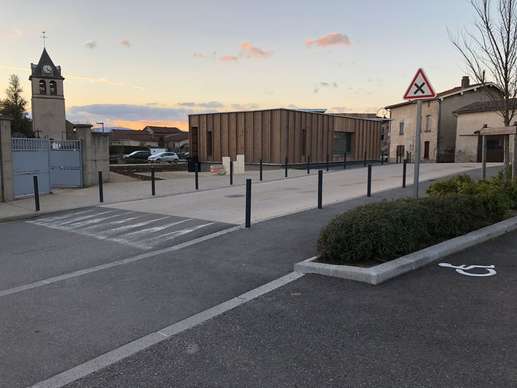Added a photo to a location