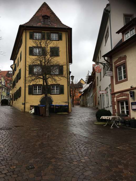 Einem Ort wurde ein Foto hinzugefügt