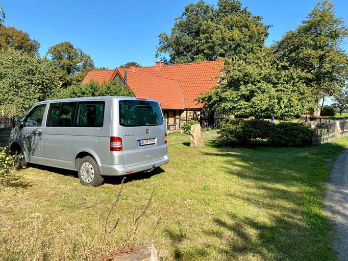 Parking Hof am Mittellandkanal